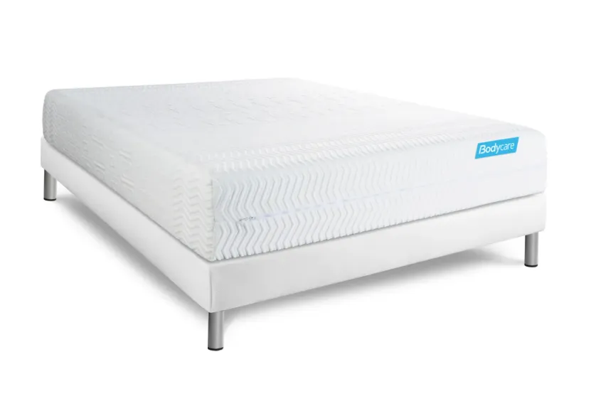 Pack lit complet 180x200 cm - Matelas + Sommier Blanc (en kit) + 2 oreillers + Couette - Biocare